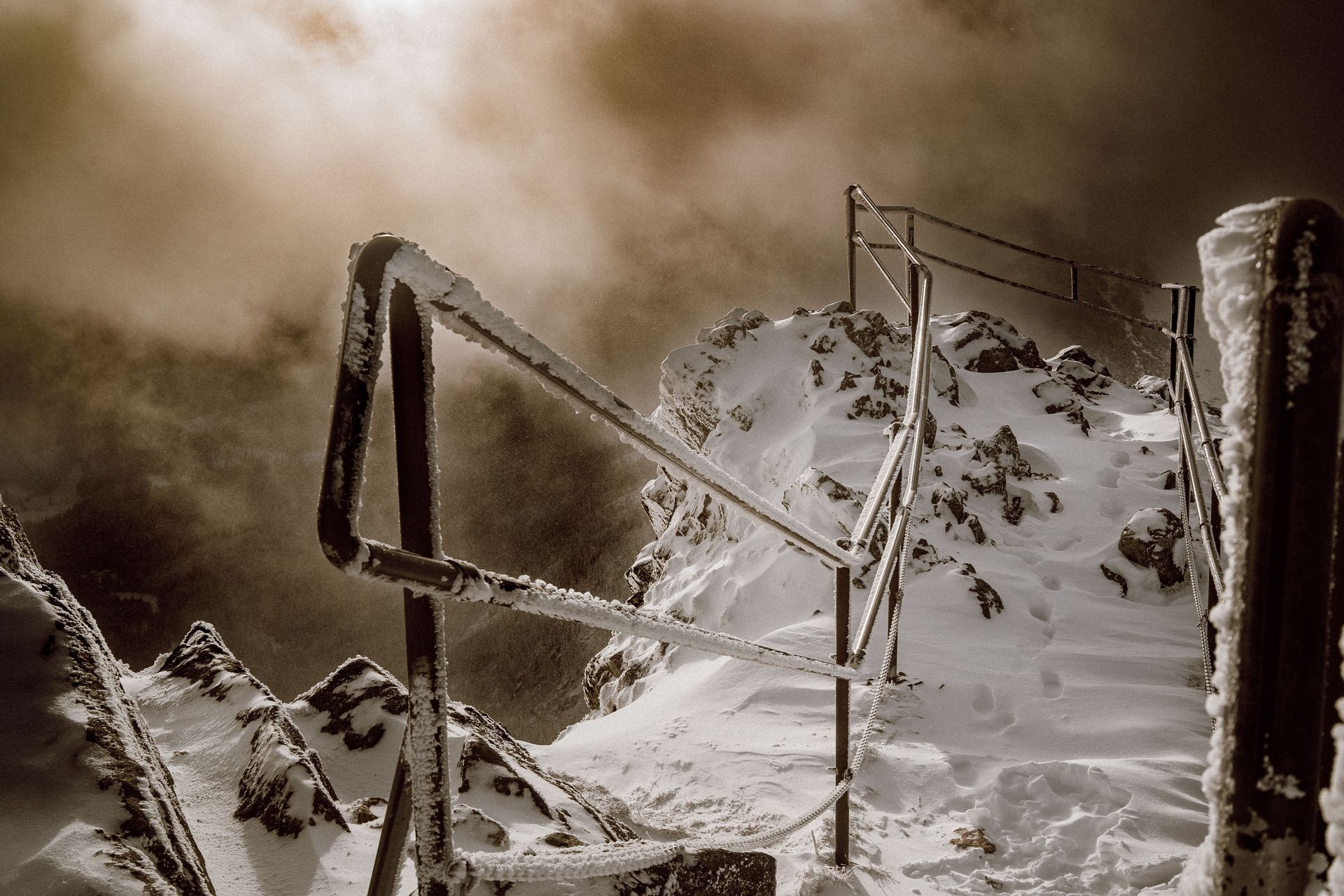 Śladami niepewności