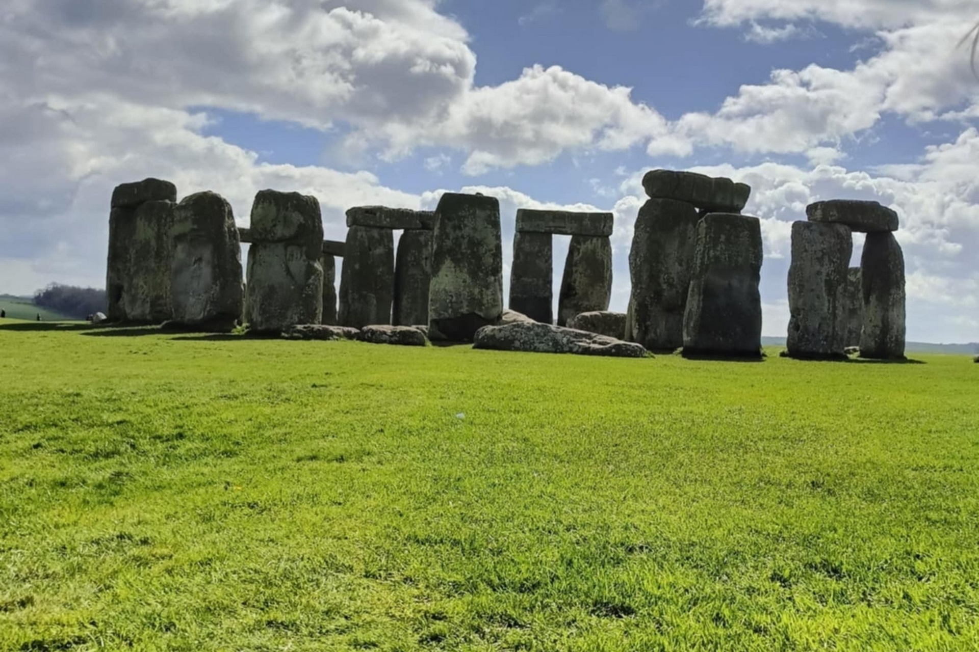 Potęga skał w ciszy natury