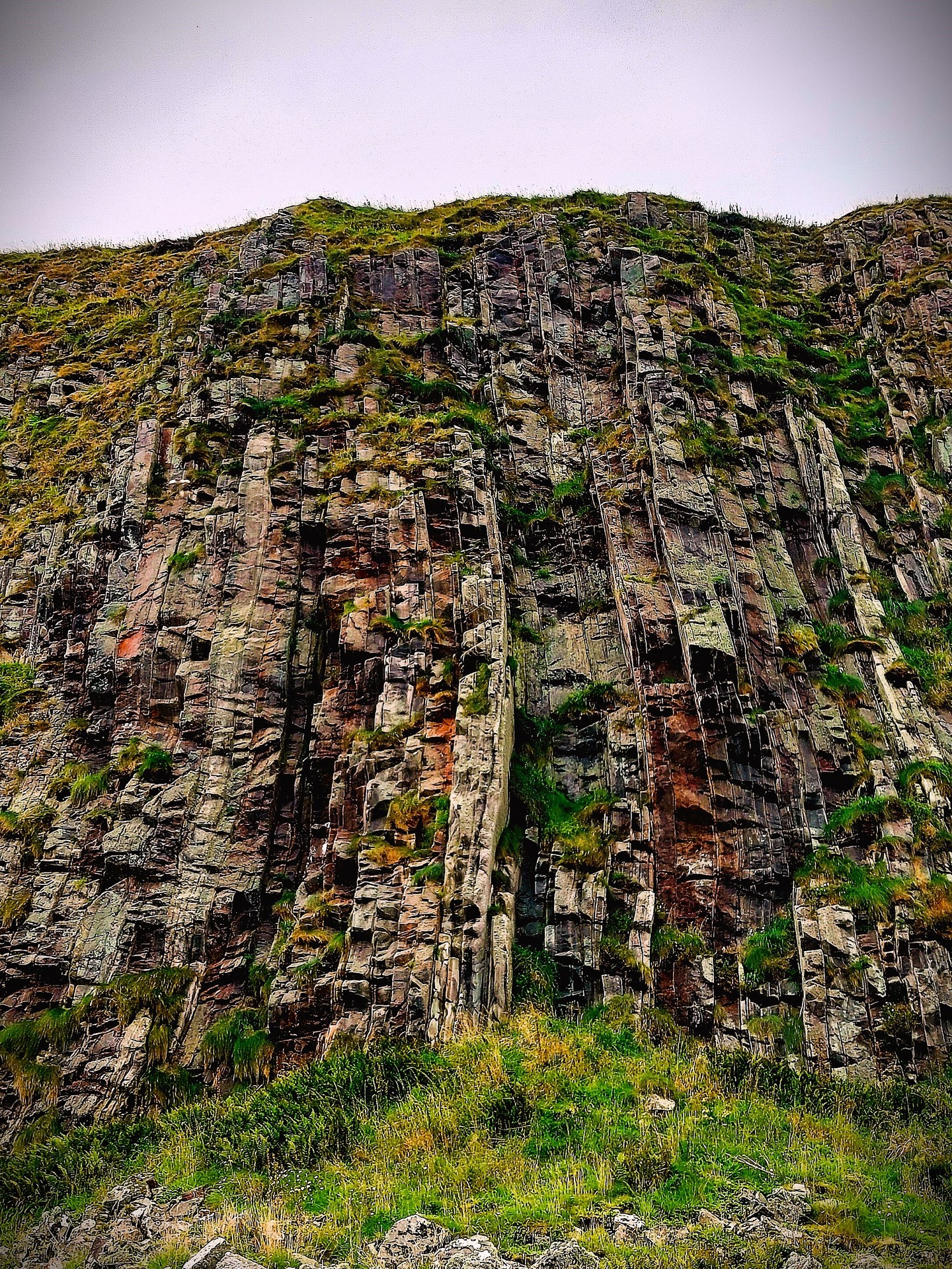 Geologiczna symfonia barw i struktur