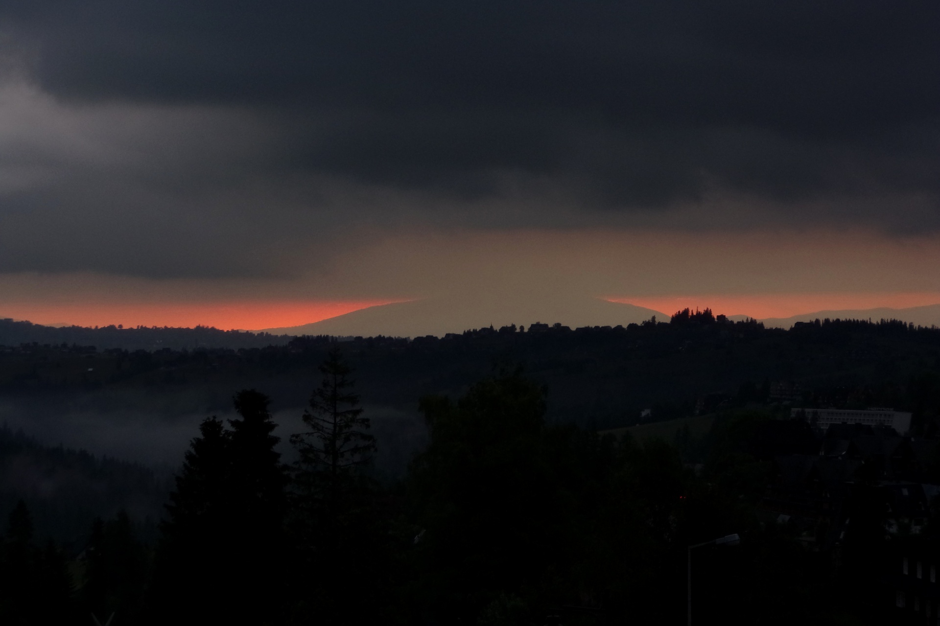 Diablak w półmroku