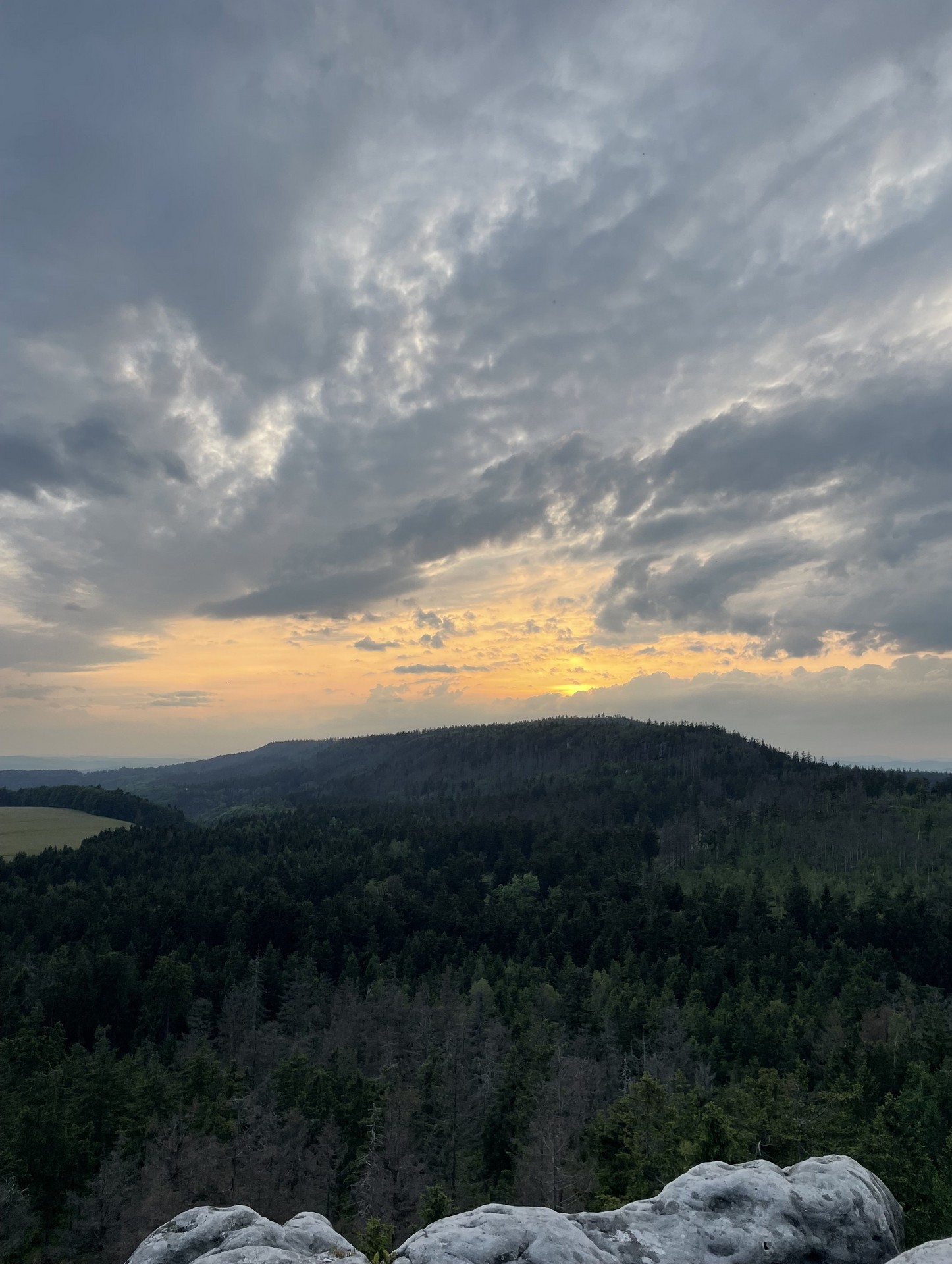 Na krawędzi świata