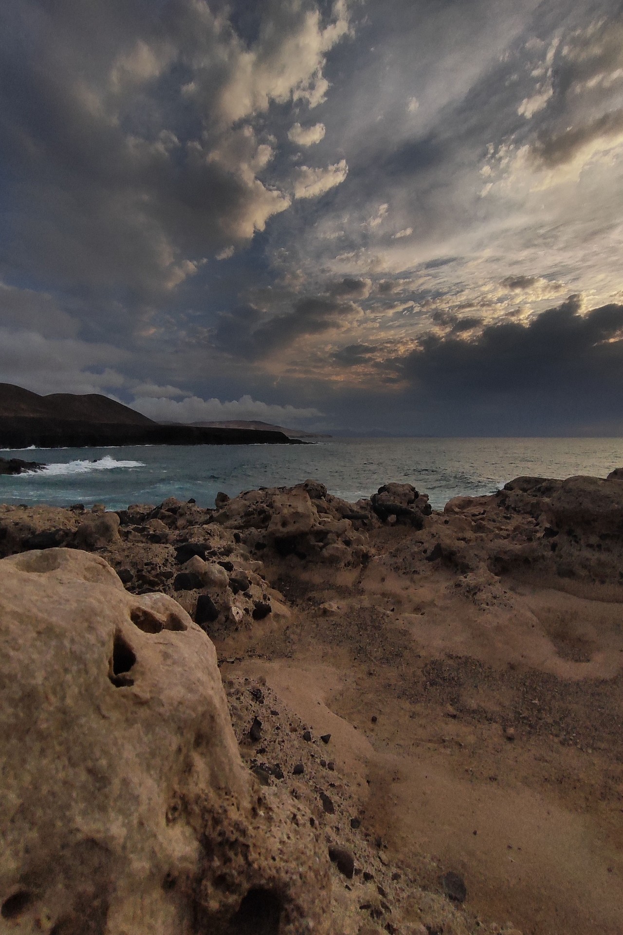 Zachodnie skały i morze